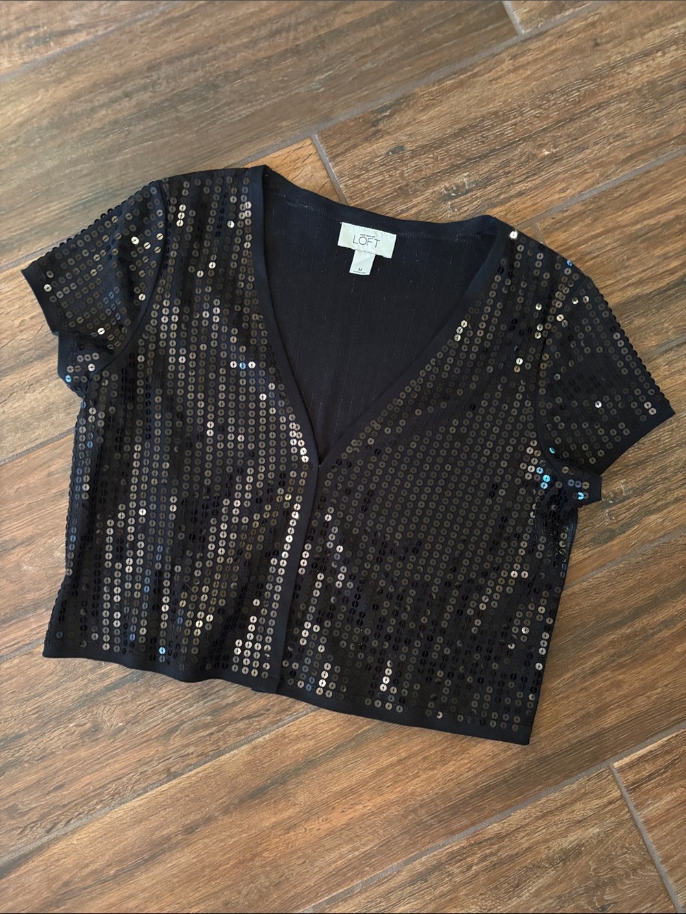 LIKE NEW Ann Taylor LOFT Black Sequin Crop Cardigan
